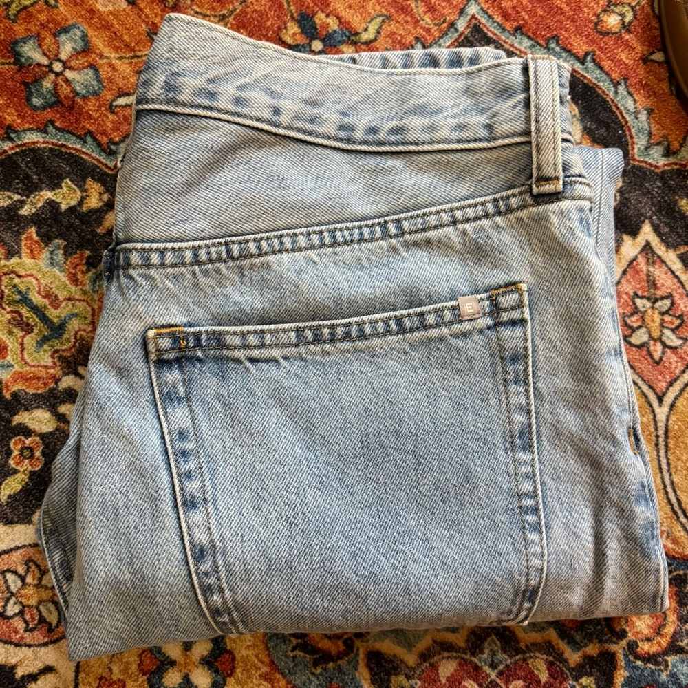 Everlane Relaxed Straight Jeans
